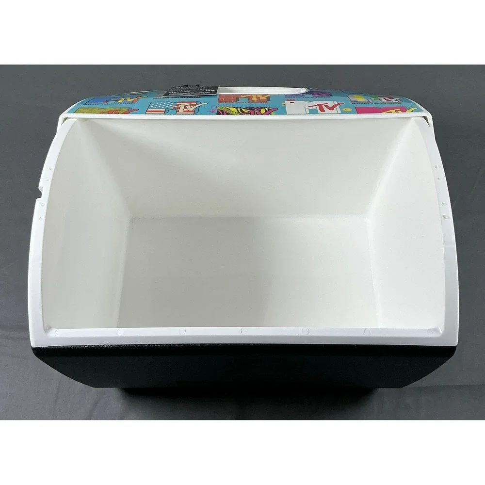 Igloo MTV Playmate Elite Cooler 16Qt 30 Can Special Edition Retro 90s Black Teal